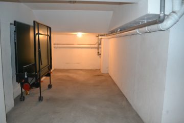 Debrecen, Bem tér - Kétmalom utcán zárt garázs eladó